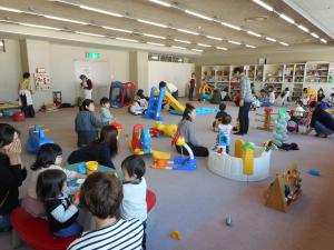 名古屋市社会福祉協議会おもちゃ図書館ともだち